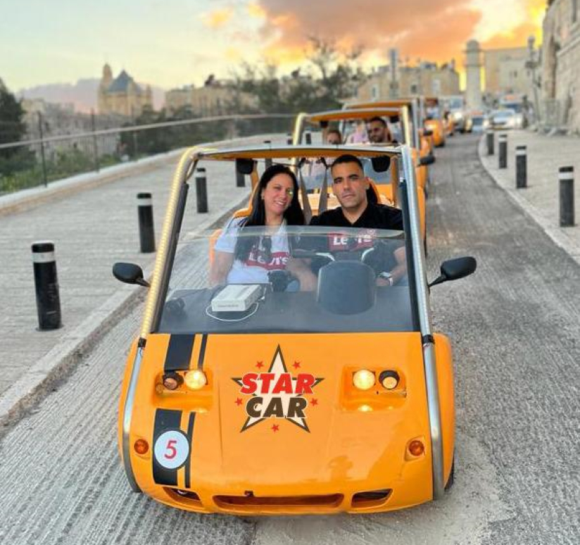 סטאר קאר- טיול ברכב חשמלי בירושלים, לגדול